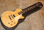 76 Les Paul Deluxe LP.png