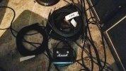 Marshall pedal garage floor cables cords garaje.jpg