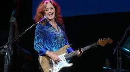 bonnie raitt_posted.jpg
