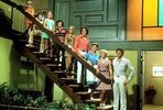 brady-bunch-on-the-stairs-857x600.jpg