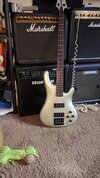 hartke bass.jpg