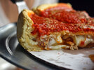 20140525-294370-best-deep-dish-pizza-edwardos-2.jpg