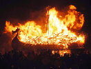 burning-boat-whole_1566933i.jpg burning-boat-whole_1566933i.jpg