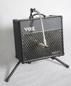 amp stand mic@100.jpg