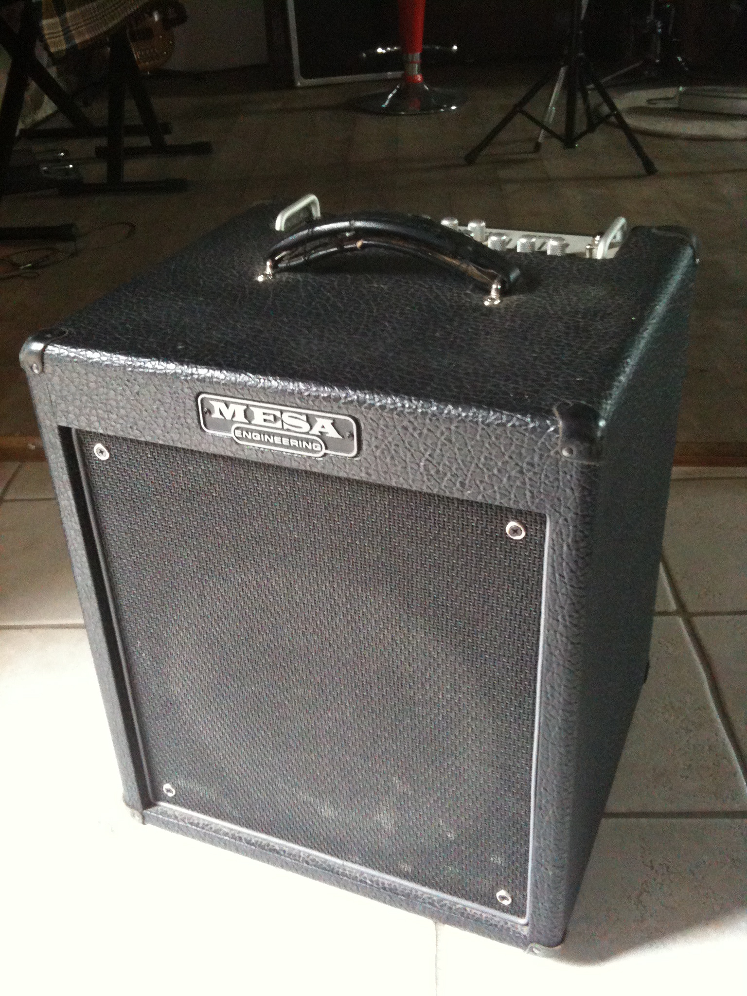 mesa-boogie-walkabout-scout-1x12-combo-382710.jpg