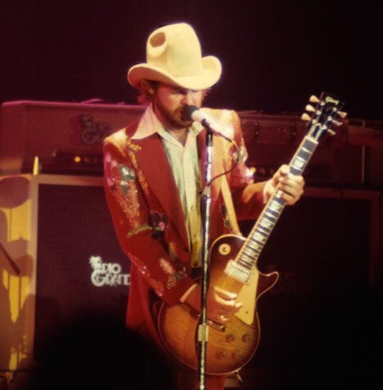 1fda3e508e805a2190fd17e9e783dbaa--billy-gibbons-zz-top.jpg