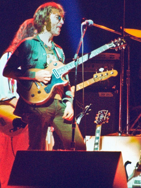lennon-msg-72-f.jpg