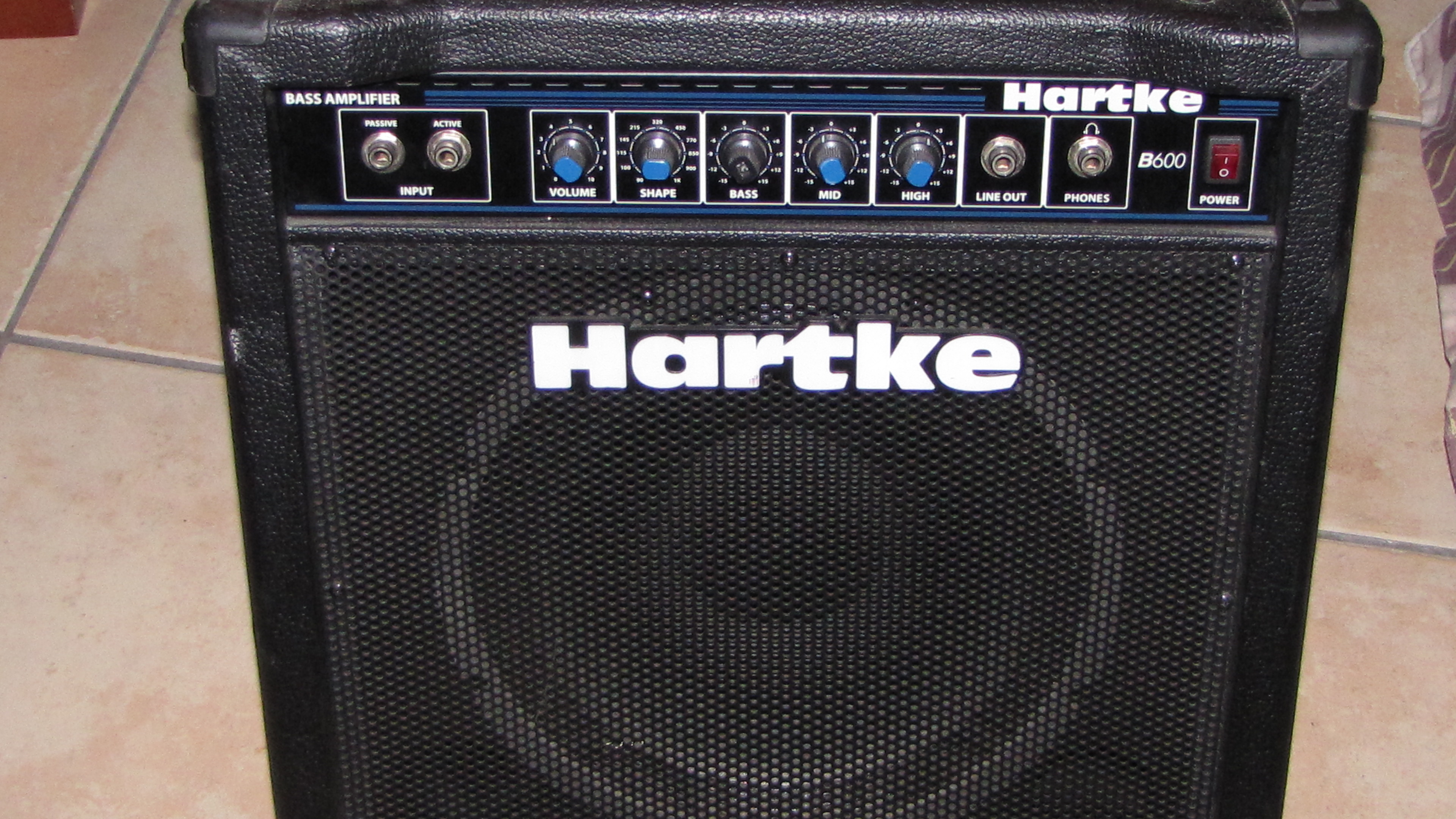 hartke-b600-348868.jpg